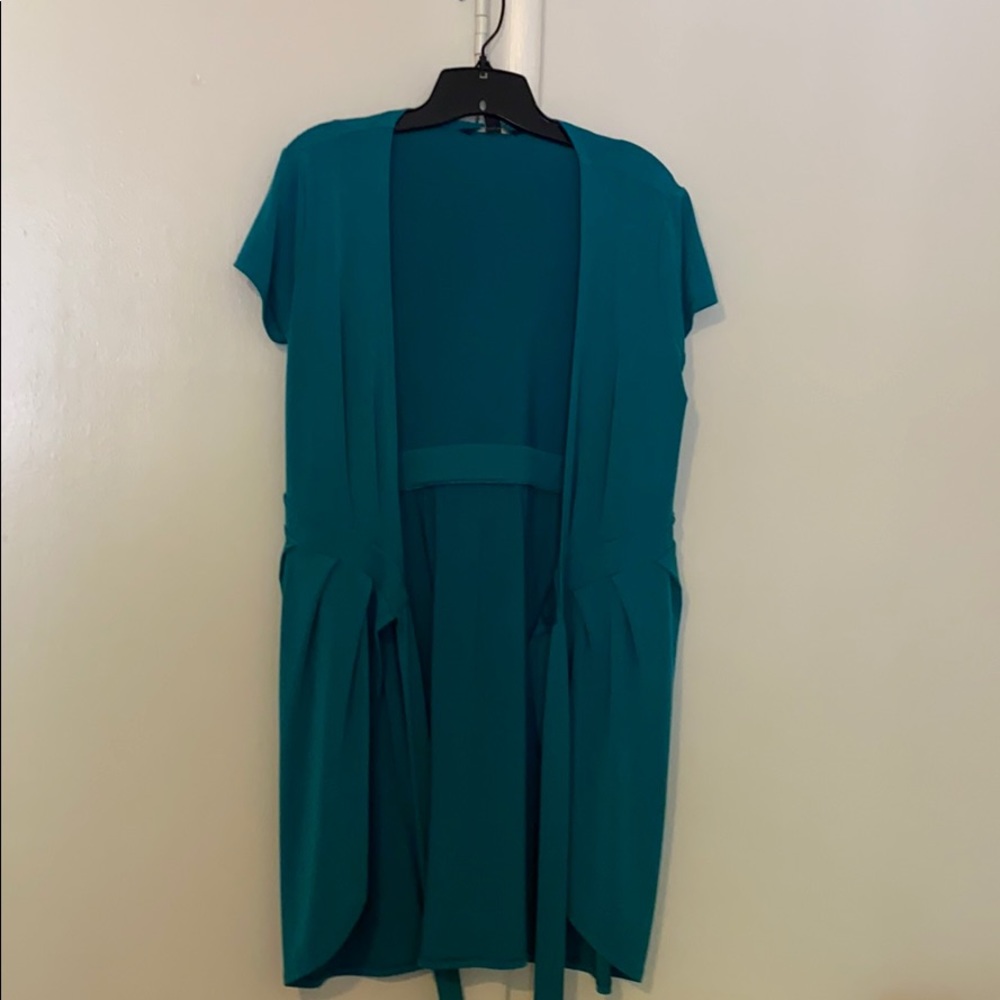 Wrap Dress that goes to your knees. comfortable